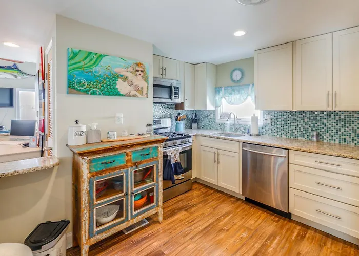 Holiday home Kim G's Bayside Cottage: Montego Bay Ocean City